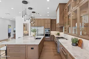 10318 N 99th St, Scottsdale, AZ 85258 - Photo 10