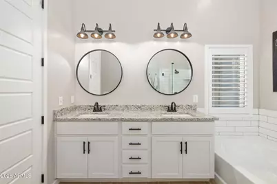 6450 E Saddlehorn Circle, Hereford, AZ 85615 - Photo 24