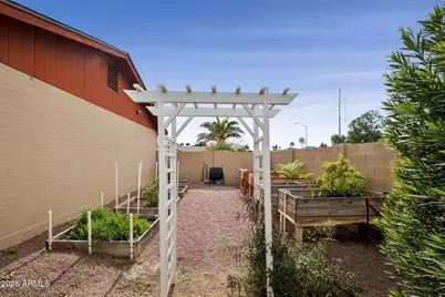 802 E Marconi Avenue, Phoenix, AZ 85022 - Photo 34