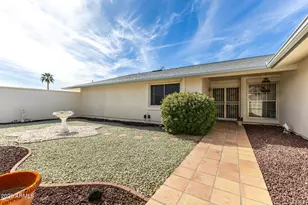 17402 N Horseshoe Ln, Sun City, AZ 85373 - Photo 32