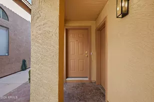 547 N Maple St, Chandler, AZ 85226 - Photo 4