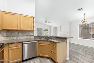 491 N Ocotillo Ln, Gilbert, AZ 85233 - Photo 10