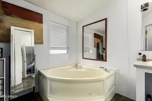 8601 N 103rd Ave, Peoria, AZ 85345 - Photo 14