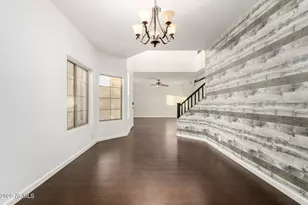 631 N Sabino Dr, Gilbert, AZ 85234 - Photo 18