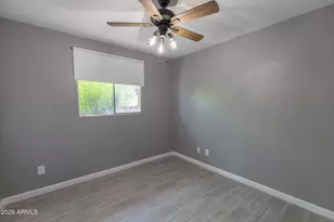 1224 E Campus Dr, Tempe, AZ 85282 - Photo 24