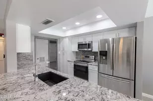 1224 E Campus Dr, Tempe, AZ 85282 - Photo 8