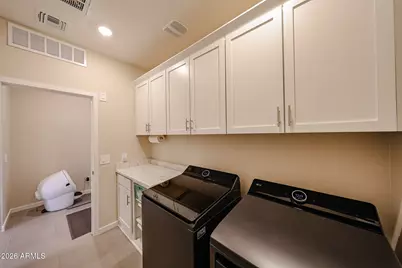 16062 W Gray Fox Trail, Surprise, AZ 85387 - Photo 32