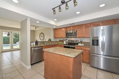 1659 E Bluefield Circle, Phoenix, AZ 85022 - Photo 10