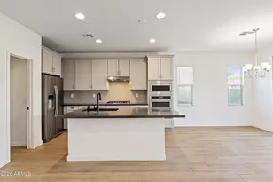 6455 N 17th Pl, Phoenix, AZ 85016 - Photo 8