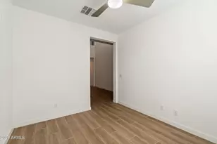 6455 N 17th Pl, Phoenix, AZ 85016 - Photo 6