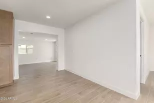 622 E Papago Dr, Tempe, AZ 85288 - Photo 22