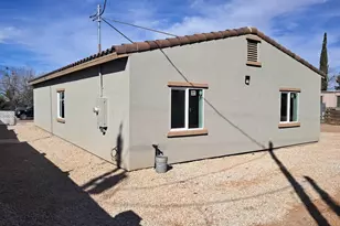 240 Valerie Ln, Sierra Vista, AZ 85635 - Photo 6