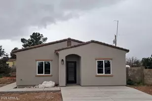 240 Valerie Ln, Sierra Vista, AZ 85635 - Photo 1