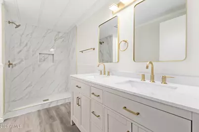 16216 N 35th Way, Phoenix, AZ 85032 - Photo 10