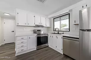 16216 N 35th Way, Phoenix, AZ 85032 - Photo 8