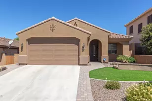 7152 W Milton Dr, Peoria, AZ 85383 - Photo 1