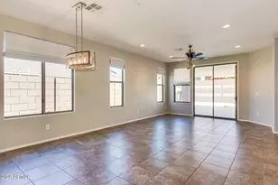 7152 W Milton Dr, Peoria, AZ 85383 - Photo 2