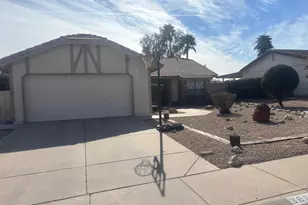 3861 E Salinas St, Phoenix, AZ 85044 - Photo 1
