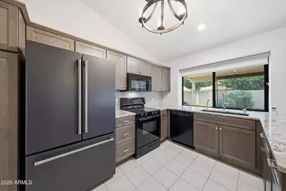 20132 N 92nd Avenue, Peoria, AZ 85382 - Photo 14