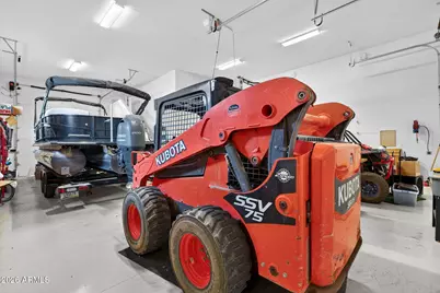 112 W Circle Mountain Road, New River, AZ 85087 - Photo 48