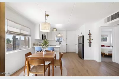 3737 E Turney Avenue #206, Phoenix, AZ 85018 - Photo 6