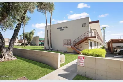 3737 E Turney Avenue #206, Phoenix, AZ 85018 - Photo 16