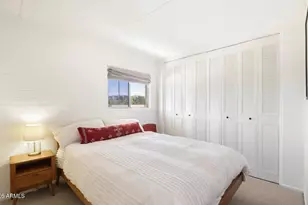 3737 E Turney Ave, Phoenix, AZ 85018 - Photo 10