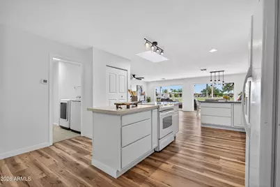 26245 S Lakeview Drive, Sun Lakes, AZ 85248 - Photo 10