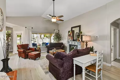 10830 W Almeria Road, Avondale, AZ 85392 - Photo 4