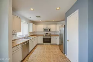 125 N 22nd Pl, Mesa, AZ 85213 - Photo 6