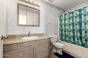 3741 W Sunland Ave, Phoenix, AZ 85041 - Photo 14