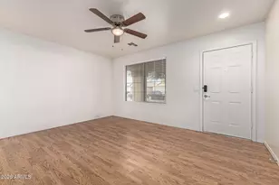 11363 W Davis Ln, Avondale, AZ 85323 - Photo 4