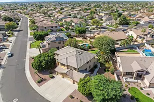 6740 W Angela Dr, Glendale, AZ 85308 - Photo 2