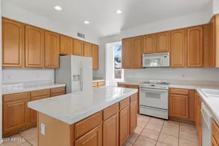 6740 W Angela Dr, Glendale, AZ 85308 - Photo 22