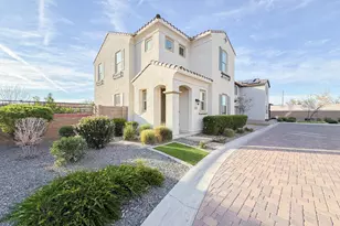 920 E Anderson Ave, Phoenix, AZ 85022 - Photo 1