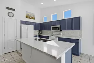 4890 W Geronimo St, Chandler, AZ 85226 - Photo 12