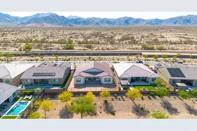 11575 N 190th Lane, Surprise, AZ 85388 - Photo 2