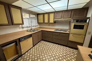 17615 N Lime Rock Dr, Sun City, AZ 85373 - Photo 4