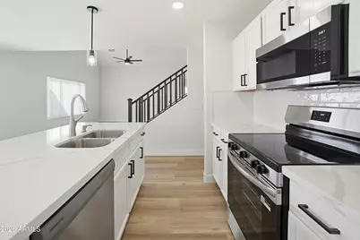 16220 N 162nd Lane, Surprise, AZ 85374 - Photo 6