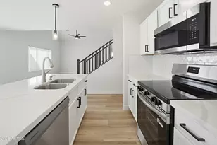 16220 N 162nd Ln, Surprise, AZ 85374 - Photo 6