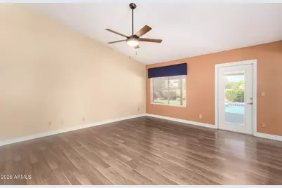 18238 N 43rd Drive, Glendale, AZ 85308 - Photo 14