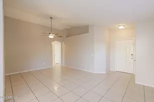 2838 S 64th Dr, Phoenix, AZ 85043 - Photo 4