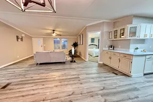 650 N 68th Ln, Phoenix, AZ 85042 - Photo 6