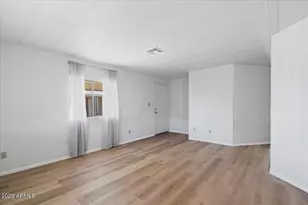 2121 N Center St, Mesa, AZ 85201 - Photo 8