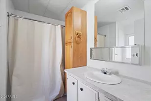 2121 N Center St, Mesa, AZ 85201 - Photo 18