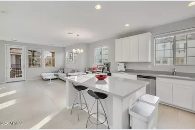 1711 E Chelsea Lane, Gilbert, AZ 85295 - Photo 16