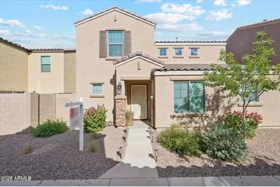 8215 W Albeniz Place, Phoenix, AZ 85043 - Photo 2