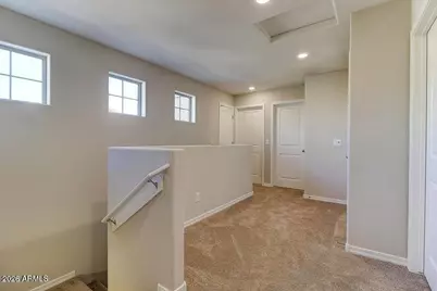 8215 W Albeniz Place, Phoenix, AZ 85043 - Photo 12