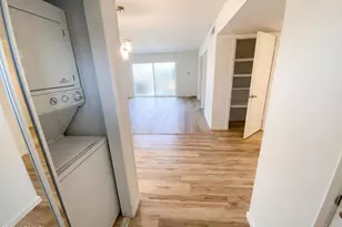 10826 N Fairway Ct E, Sun City, AZ 85351 - Photo 8