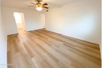 10826 N Fairway Court E, Sun City, AZ 85351 - Photo 20